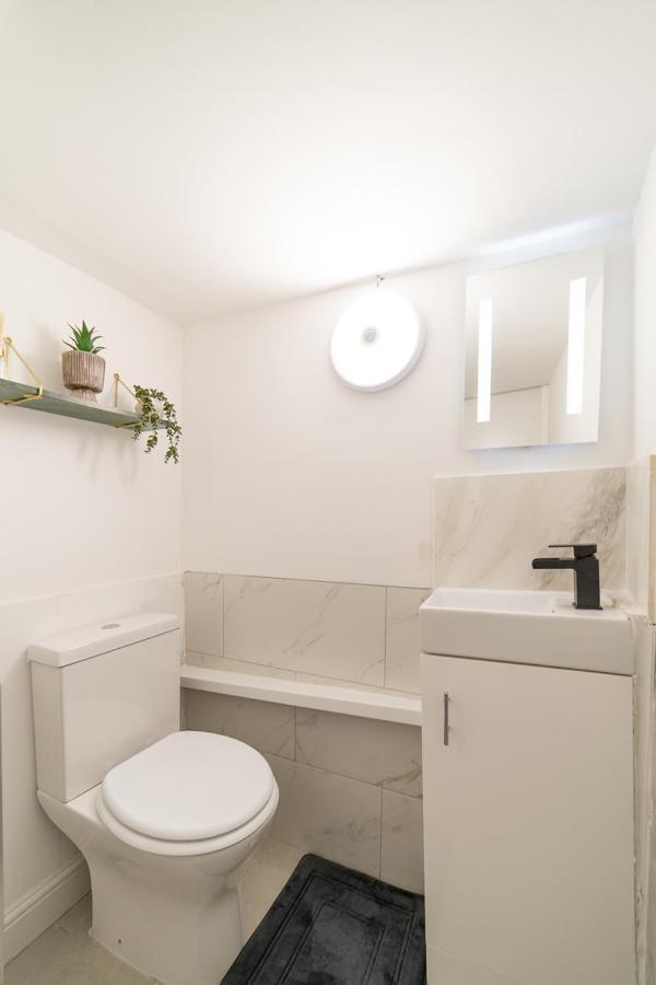 Appartamento Duplex Apa Londra Esterno foto