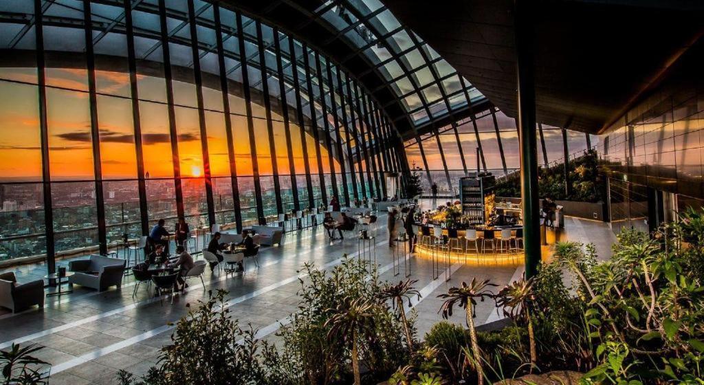 Appartamento Duplex Apa Londra Esterno foto